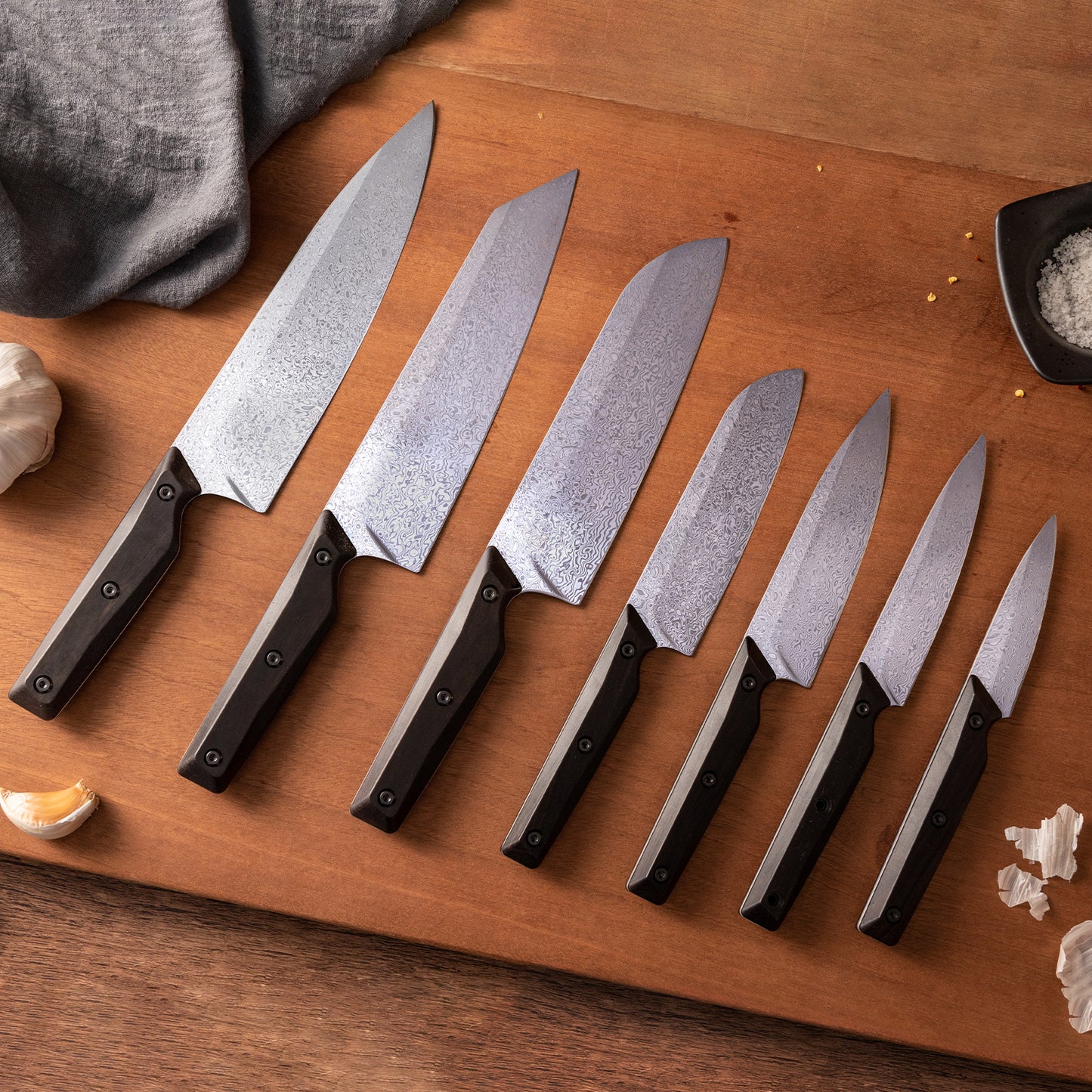 OEM DK-QRDF Series Ebony Wood Handle Coreless Damascus VG10 Steel Knife Set