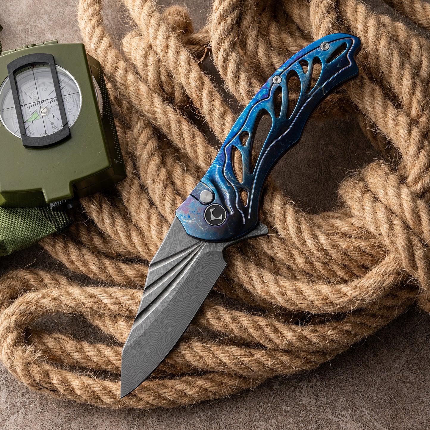 WUDIE Series Button Lock Titanium Alloy Handle Damascus VG10 Steel 197mm Outdoor Knife