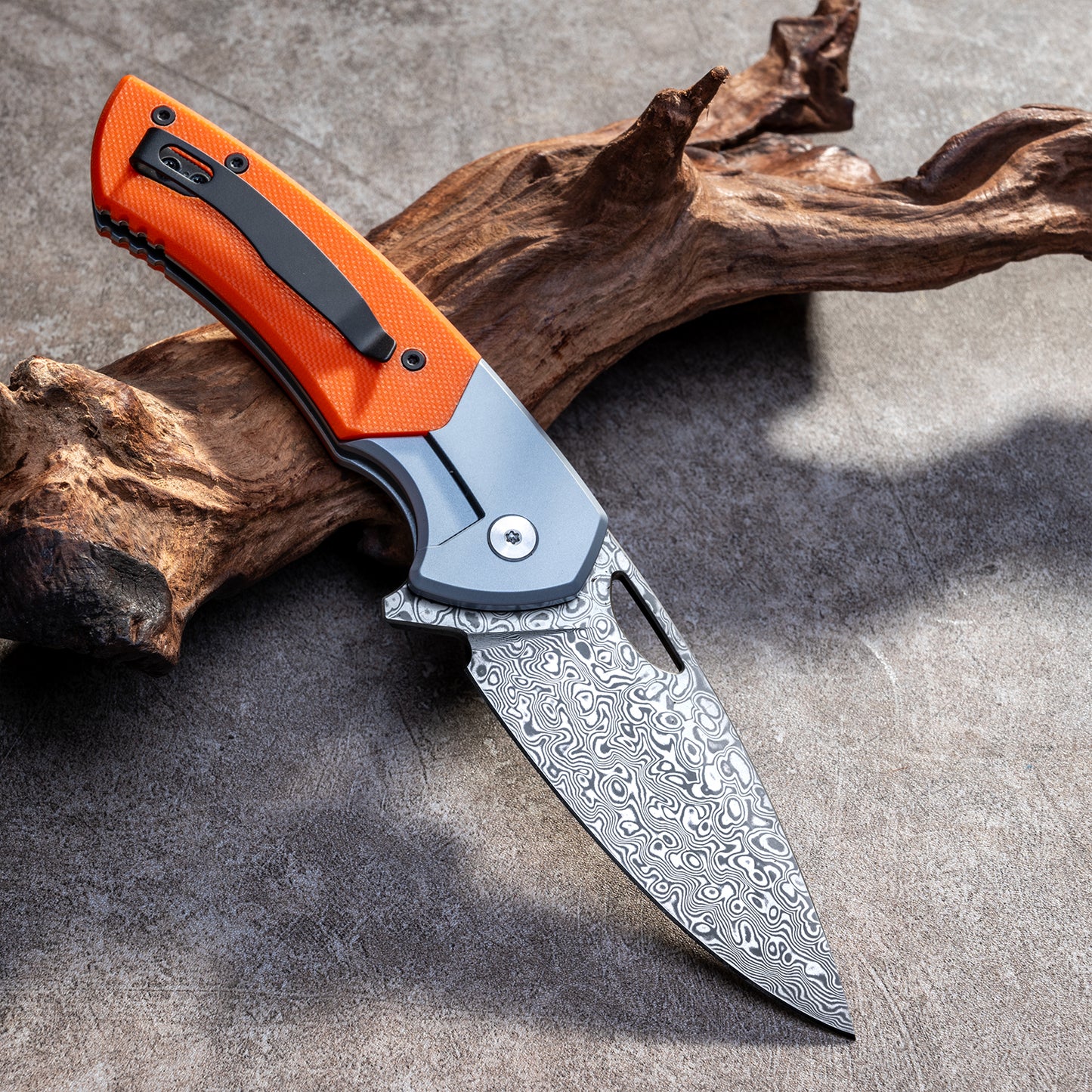 YINGLUN Series Frame Lock Carbon Fiber with Titanium Alloy Handle Damascus VG10 Steel 224mm Outdoor Knife