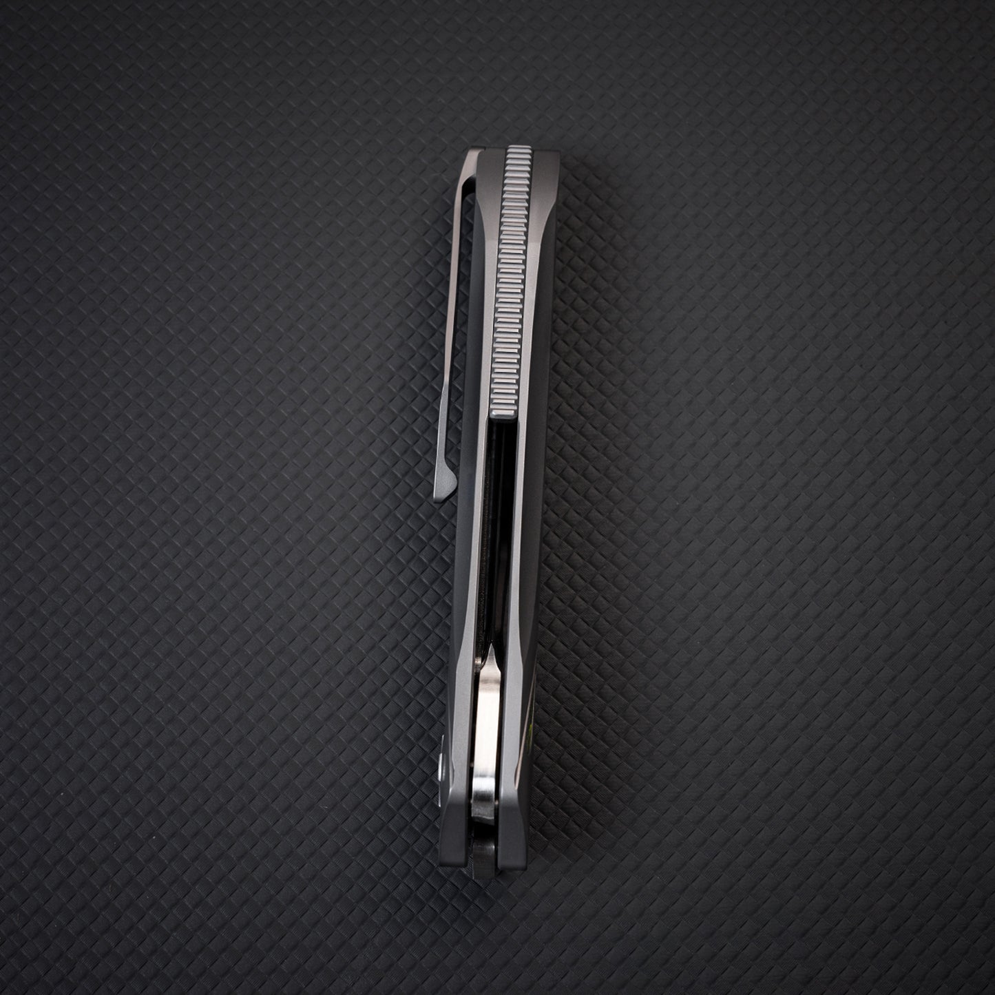 MEIHU Series Frame Lock Titanium Alloy with Carbon Fiber Handle S35VN Steel 177mm Outdoor Knife